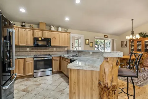 17048 Norwalk Road Bend OR 97707