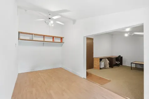 827 Summit Loop Grants Pass OR 97527