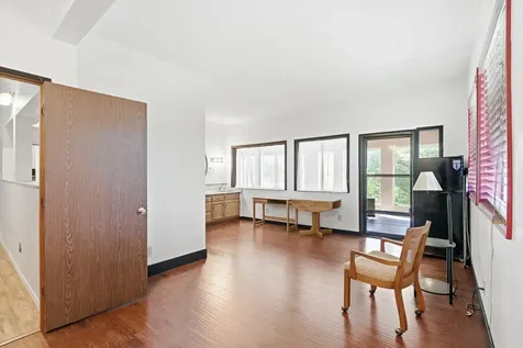 827 Summit Loop Grants Pass OR 97527