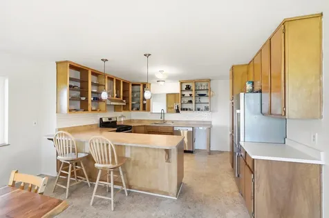 827 Summit Loop Grants Pass OR 97527