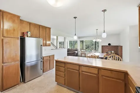 827 Summit Loop Grants Pass OR 97527