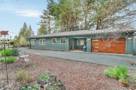 88879 Highway 42 S Bandon OR 97411