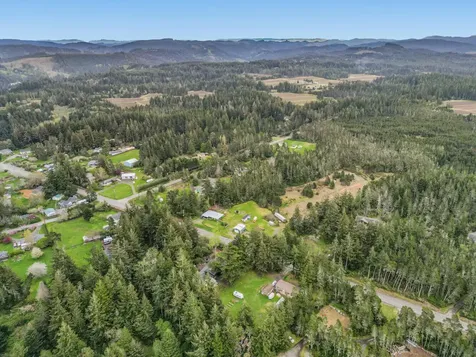 88879 Highway 42 S Bandon OR 97411