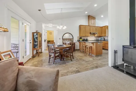 16445 Meadows Road White City OR 97503