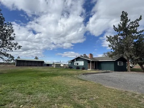 11997 SW Cornett Loop Powell Butte OR 97753