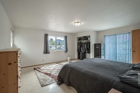 1457 SW Silver Maple Way Grants Pass OR 97526