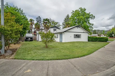 1457 SW Silver Maple Way Grants Pass OR 97526