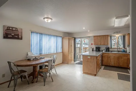 1457 SW Silver Maple Way Grants Pass OR 97526