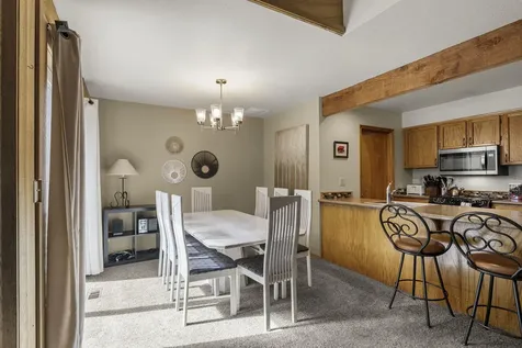 17755 Lake Aspen Court Sunriver OR 97707