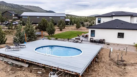 8974 SW Copley Road Powell Butte OR 97753
