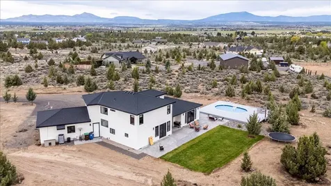 8974 SW Copley Road Powell Butte OR 97753