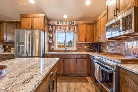 1002 NE Discovery Loop Prineville OR 97754