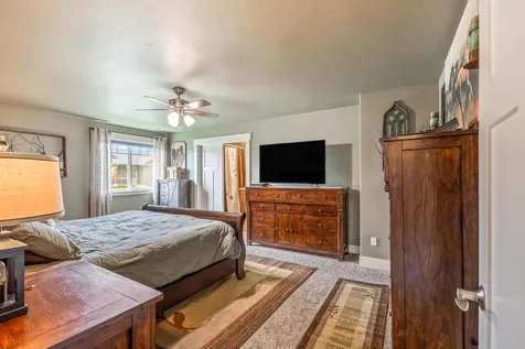 1002 NE Discovery Loop Prineville OR 97754