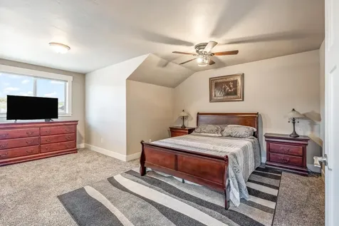 1002 NE Discovery Loop Prineville OR 97754