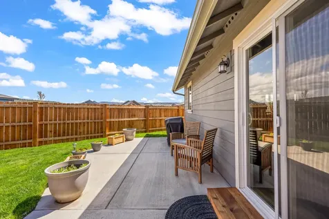 1002 NE Discovery Loop Prineville OR 97754