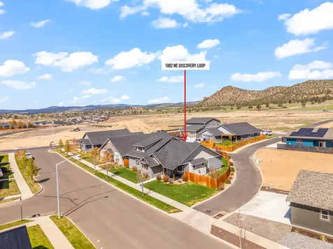 1002 NE Discovery Loop Prineville OR 97754