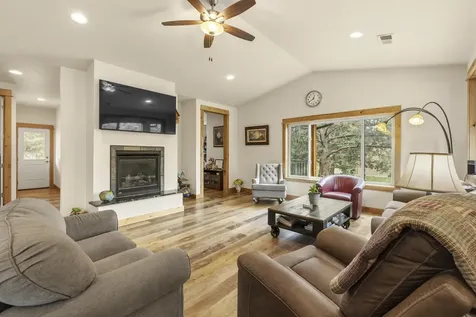 1139 Paper Birch Way Klamath Falls OR 97601