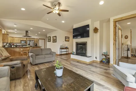 1139 Paper Birch Way Klamath Falls OR 97601