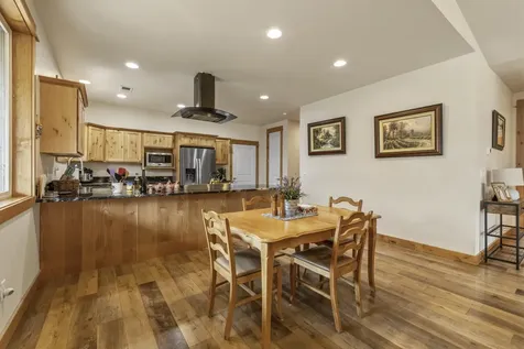 1139 Paper Birch Way Klamath Falls OR 97601