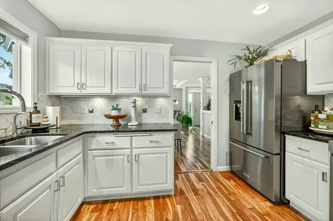 4781 Torrey Pines Drive Medford OR 97504