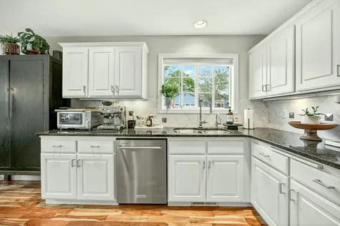 4781 Torrey Pines Drive Medford OR 97504