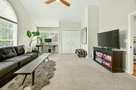 4781 Torrey Pines Drive Medford OR 97504