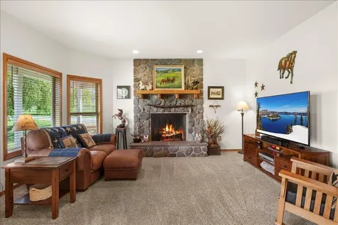 900 Butler Creek Road Ashland OR 97520