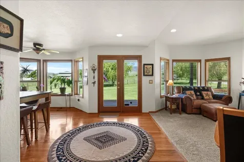 900 Butler Creek Road Ashland OR 97520