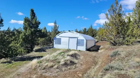 1000 SE Wolf Road Prineville OR 97754