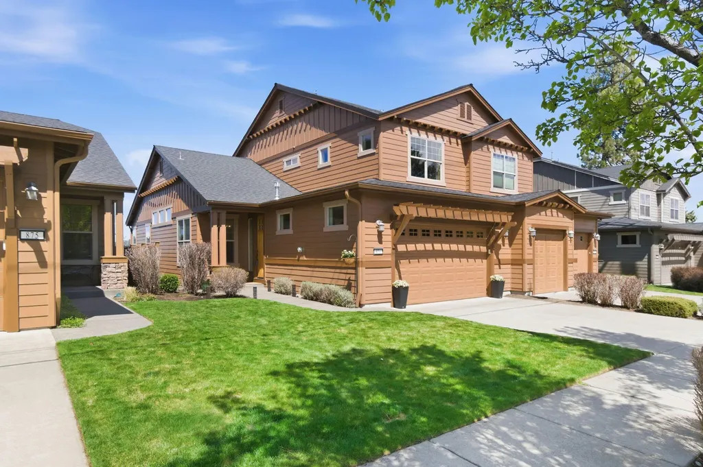 871 SW Blakely Road Bend OR 97702