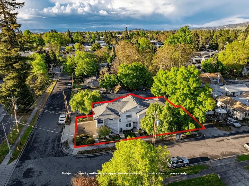 139 Almond Street Medford OR 97504