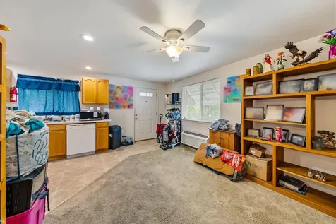 139 Almond Street Medford OR 97504