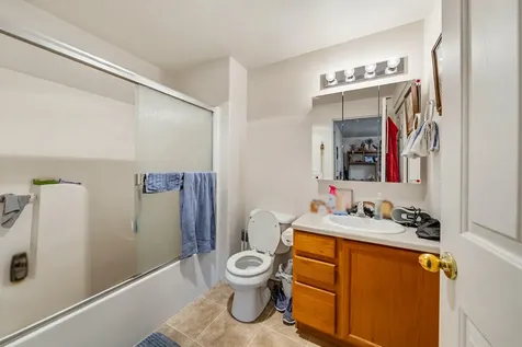 139 Almond Street Medford OR 97504