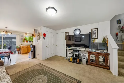 139 Almond Street Medford OR 97504