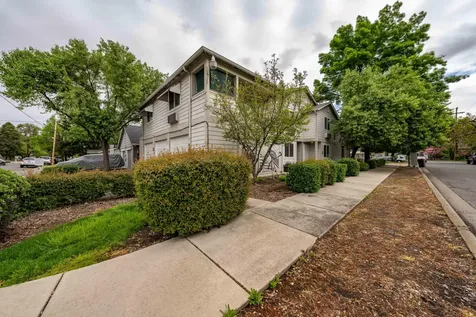 139 Almond Street Medford OR 97504