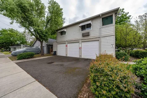 139 Almond Street Medford OR 97504
