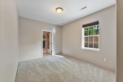 72 Pineridge Lane Eagle Point OR 97524
