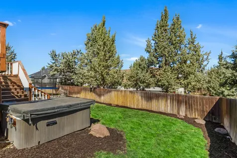 3773 SW Timber Avenue Redmond OR 97756
