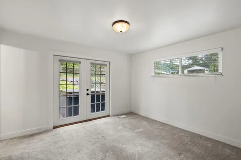 198 Hessar Street Grants Pass OR 97527