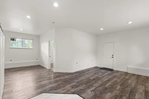 198 Hessar Street Grants Pass OR 97527
