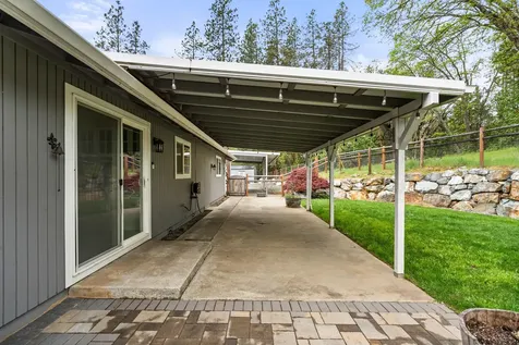 198 Hessar Street Grants Pass OR 97527
