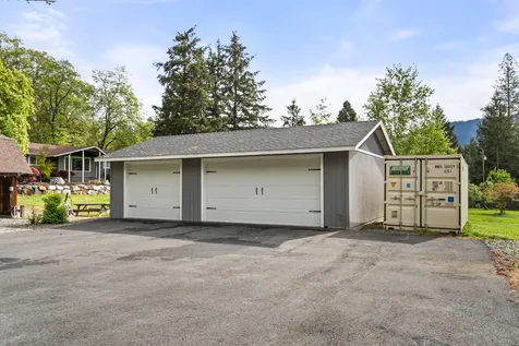 198 Hessar Street Grants Pass OR 97527