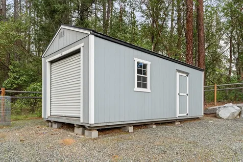 198 Hessar Street Grants Pass OR 97527