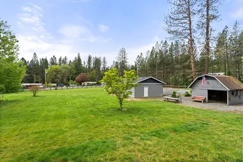 198 Hessar Street Grants Pass OR 97527