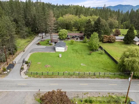 198 Hessar Street Grants Pass OR 97527