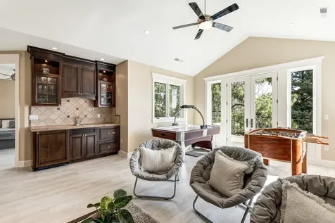 19570 Ball Butte Court Bend OR 97702