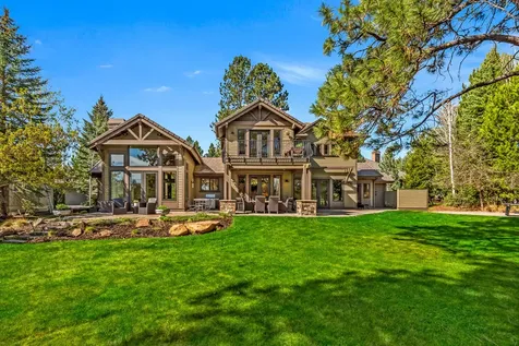 19570 Ball Butte Court Bend OR 97702