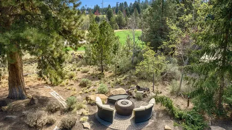 19570 Ball Butte Court Bend OR 97702