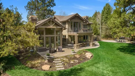 19570 Ball Butte Court Bend OR 97702