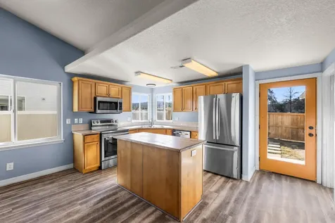 63175 NE De Haviland Street Bend OR 97701